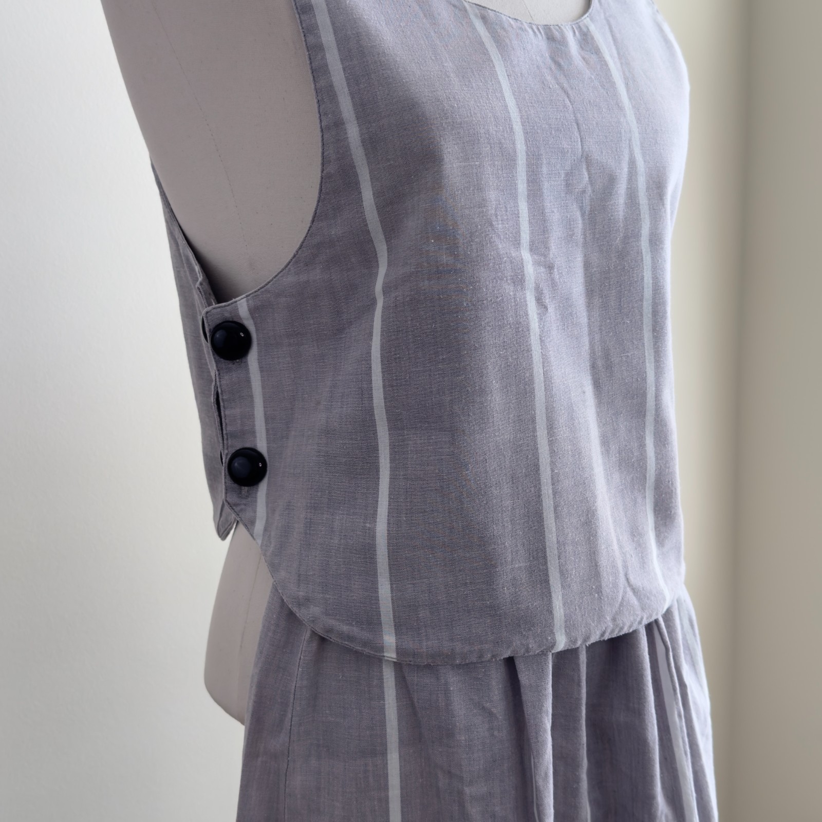 Nancy Lynn Fashions Gray White Striped Size 9/10 Skirt Top 2 Pc Set Vtg 1970s