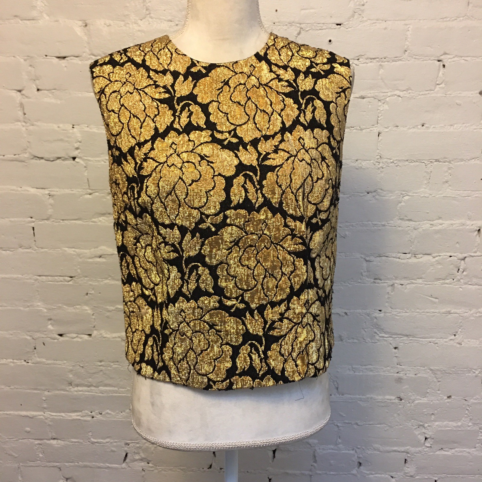 Nelly de Grab vintage 70s metalic sleeveless top gold and black size m