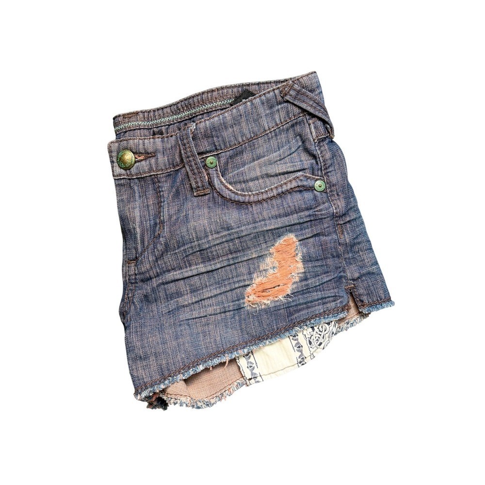 Stitches Y2K Low Rise Distressed Jean Shorts Peekaboo Pockets Y2K Size 28 Waist