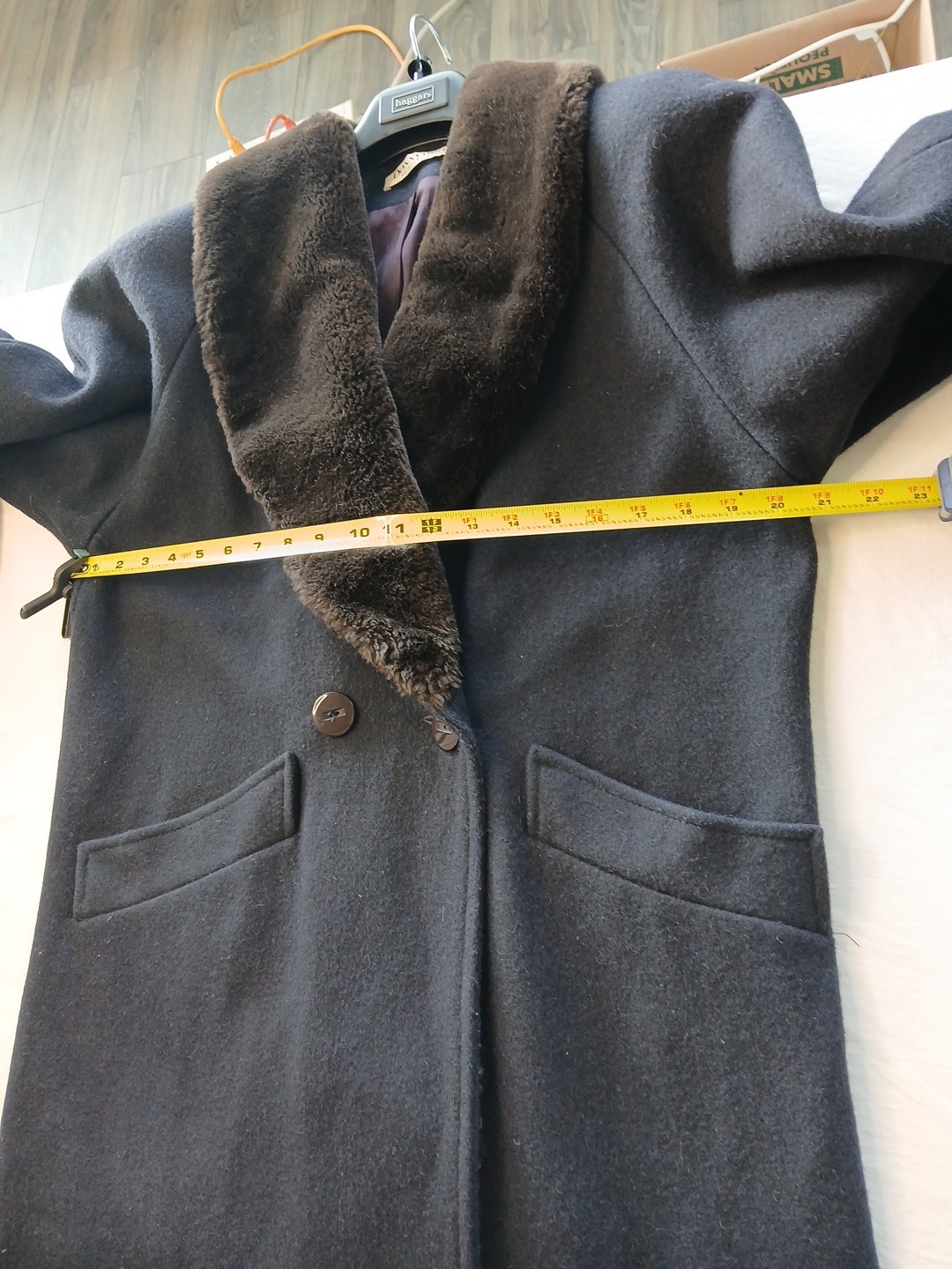 Vintage Women’s Dark Blue Wool Coat W Brown Faux Fur Collar Made In Usa, Size 6