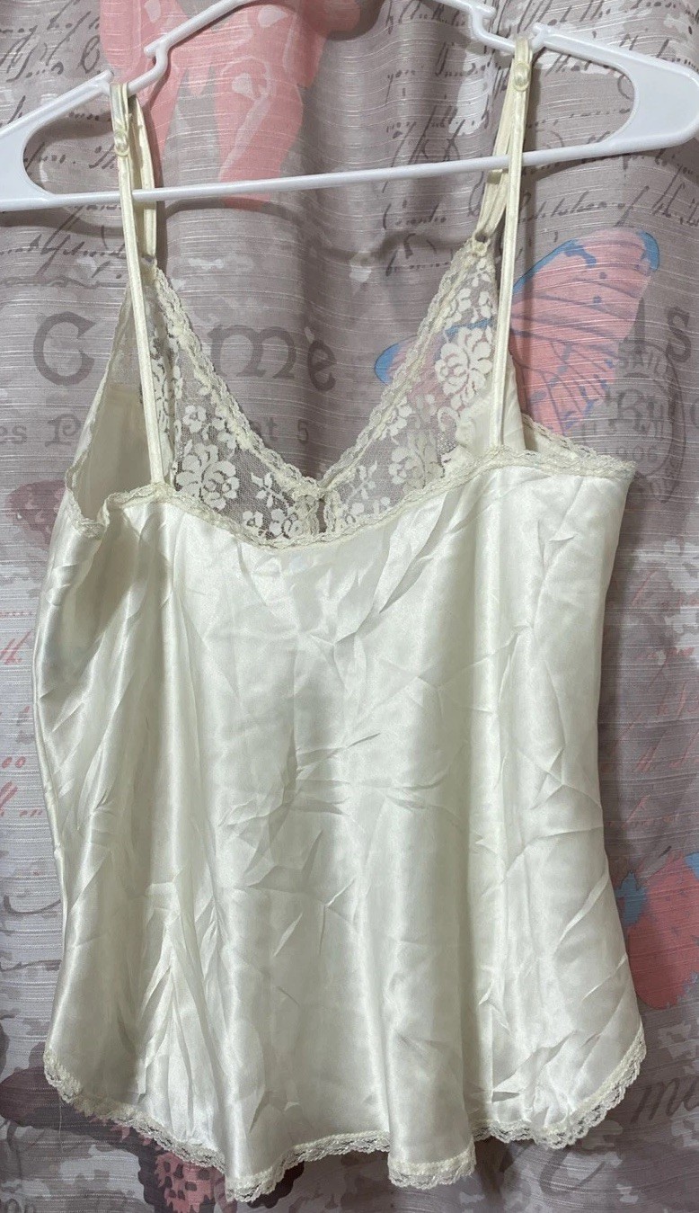 MAIDENFORM Chantilly 64603 Cream Satin Lace Camisole Slip Top Cami 36 USA made