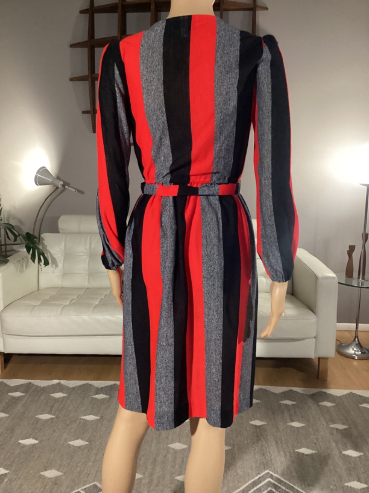 Vintage 80’s Red Black Gray Chevron Stripe Jersey Knit Belted Midi Dress Sz 6