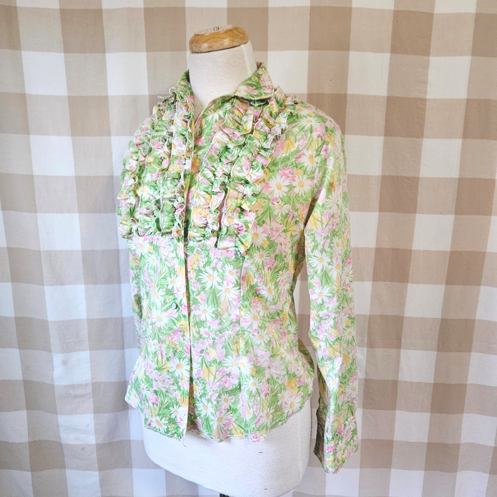 Vtg 70s KARMAN Western Floral Pearl Snap Ruffle Tuxedo Bib Front Cowgirl Shirt S