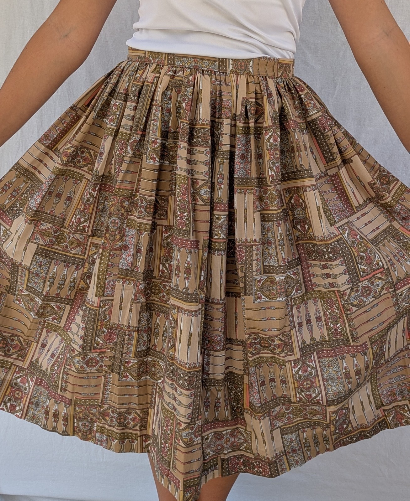 West House Original Wrap Skirt Beige Brown Pink White Vintage Print