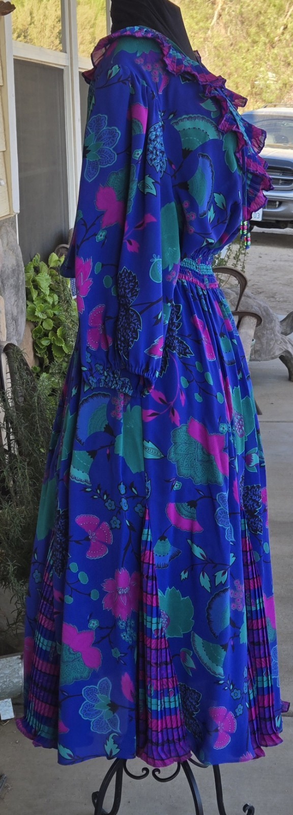 1980s ASSORTI FOR SUSAN FREIS Floral Ruffled Smocked Waist Full Sweep Dress Sz M