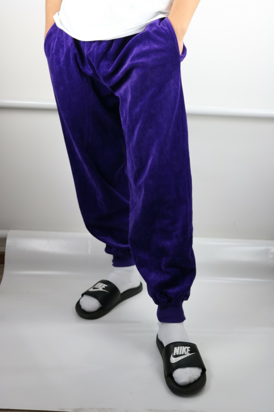 Vintage sweatpants sports pants purple pants size 46/48 LD2