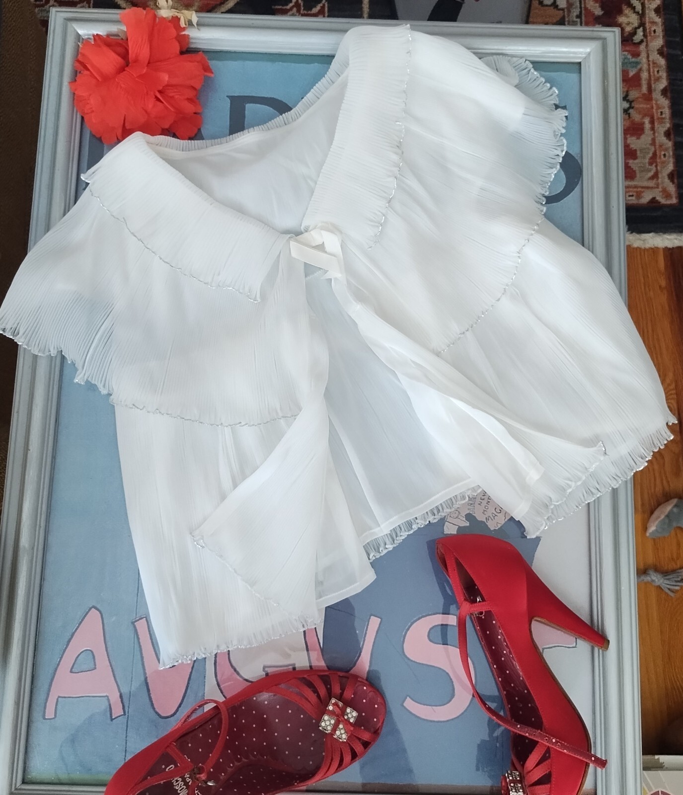 Vanity Fair vintage 1950’s pleated white nylon cropped Bed Jacket Caplet Med