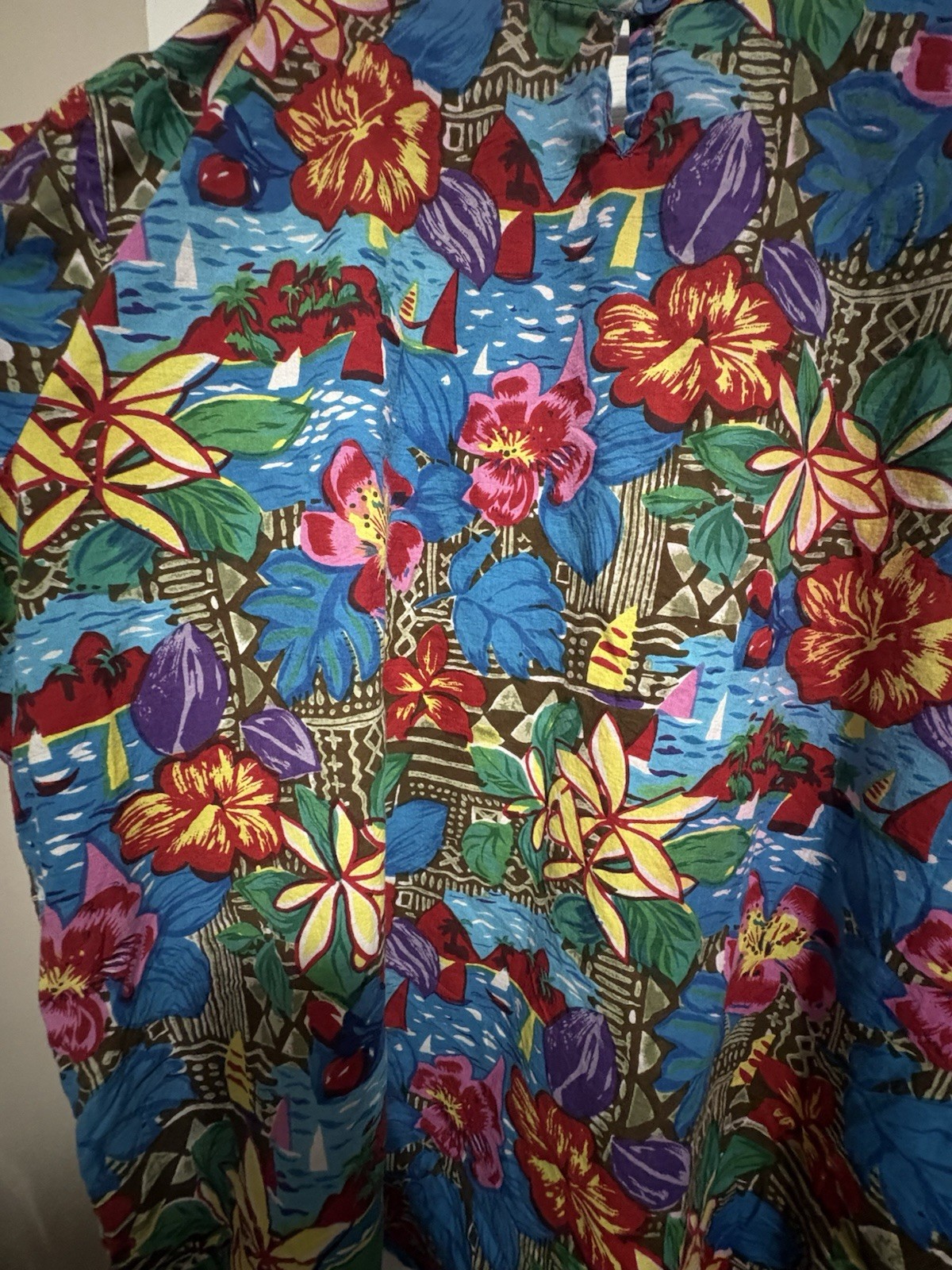 Vintage Roamans Beaded Blouse Size 2XL Gold Beads Bright Flowers Keyhole Back