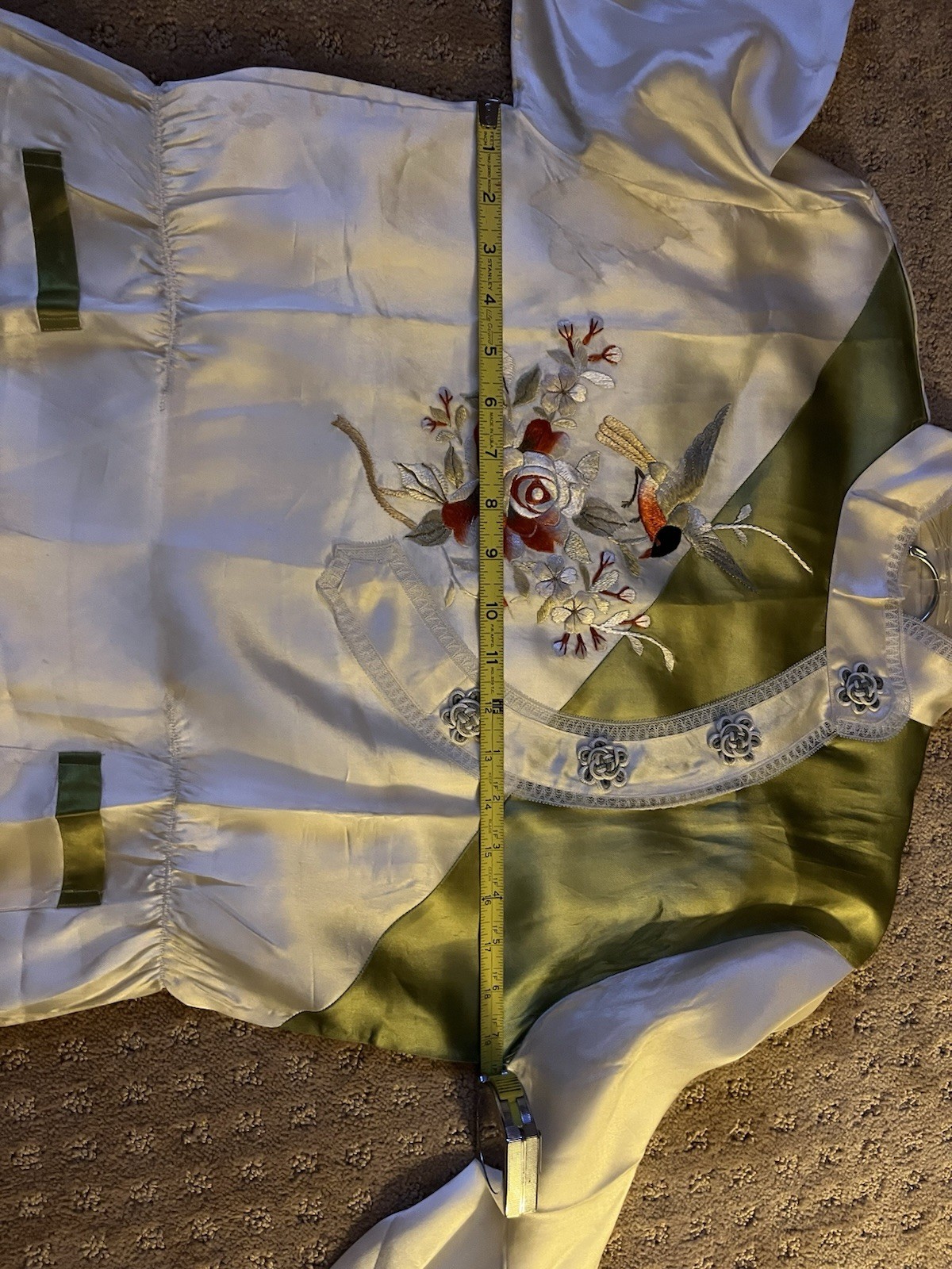 Vintage Antique Chinese Women’s Cream Silk Embroidered Pajamas (Korean war Era)