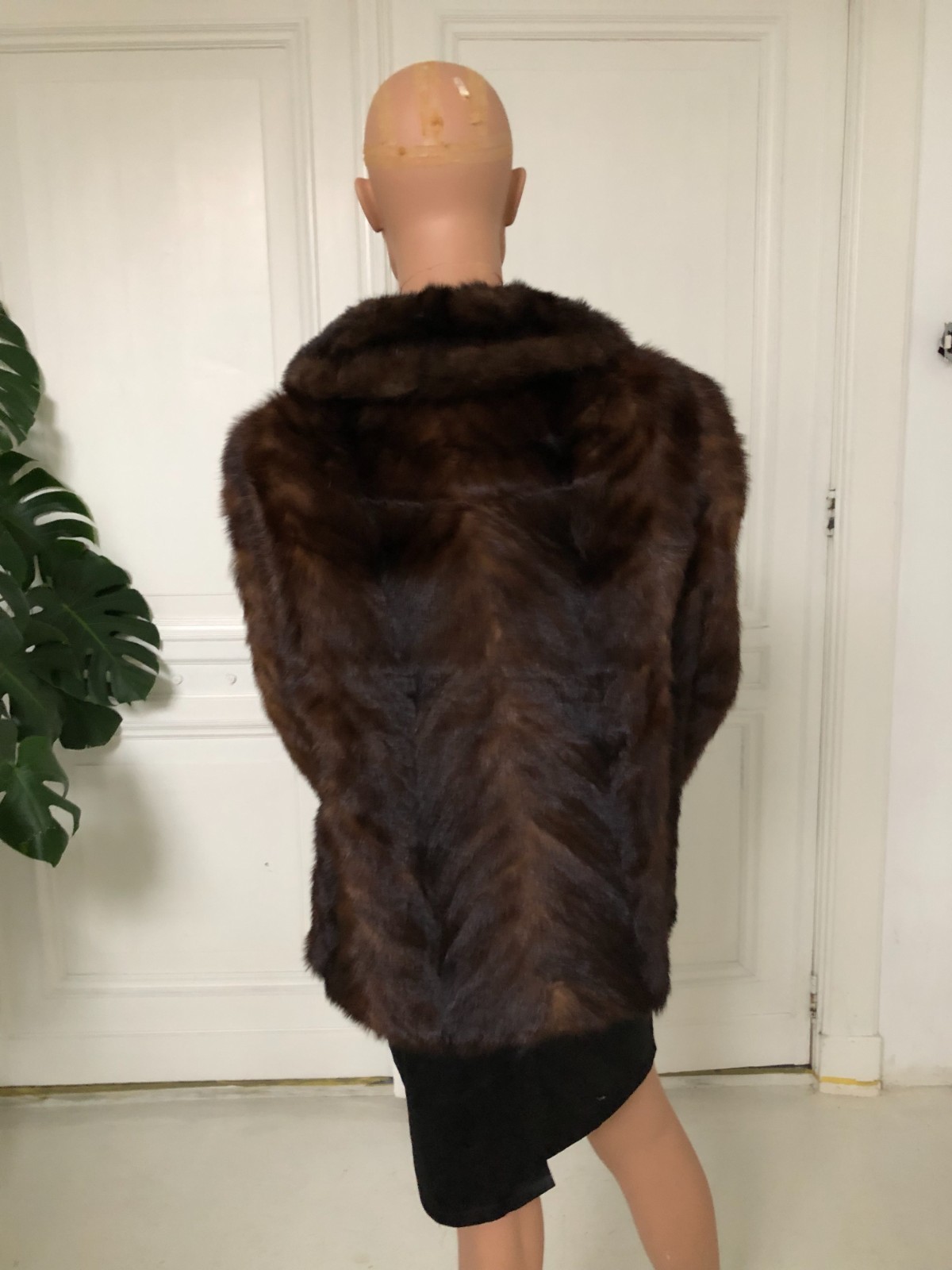 Vintage 1960s Nerts Fur Jacket