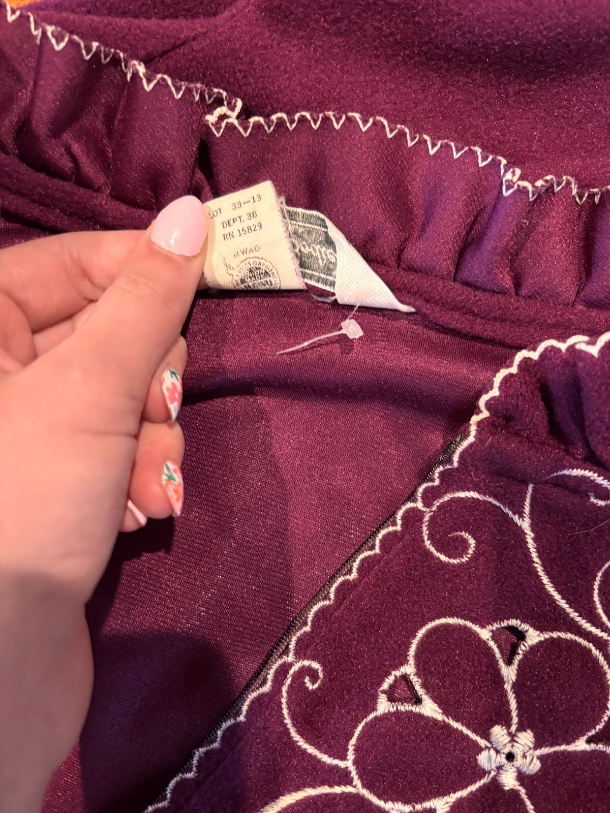 Vintage Purple Velvety Dressing Gown Night Dress Lrg. Sz. 16-18 Grandma Core