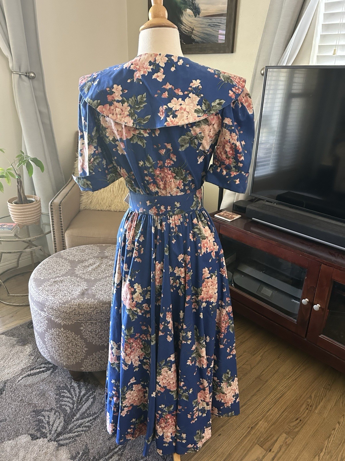 Vtg 80’s Carol Anderson CA blue floral hydrangea tea dress w/ belt size 5/6