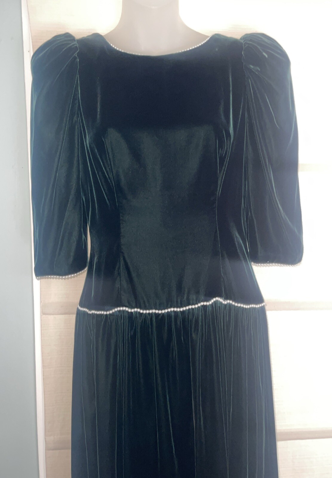 VTG Victorian Hunter Green Velvet Maxi Dress Custom Made For Wedding~Pearls~XS
