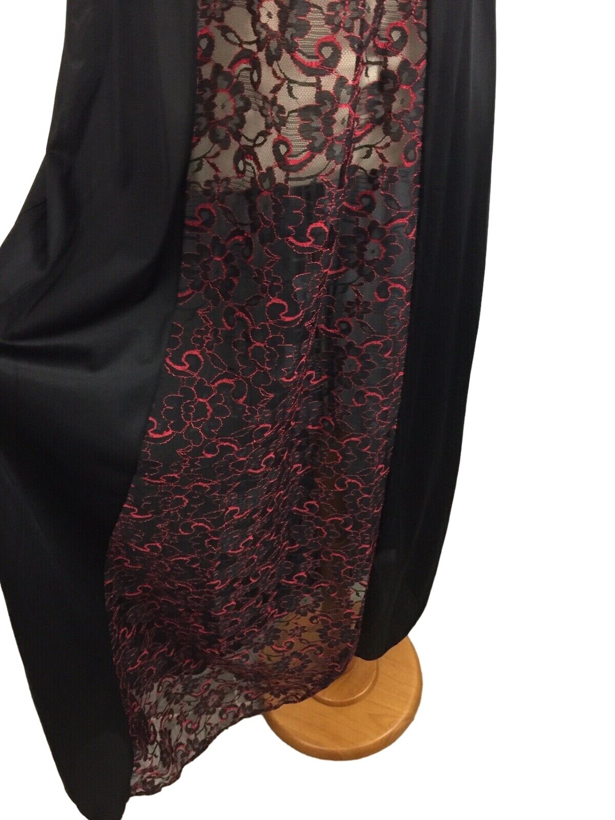 Vintage Jill Andrea Women’s M Nightgown Black Red Sheer Lace Long Gown Goth