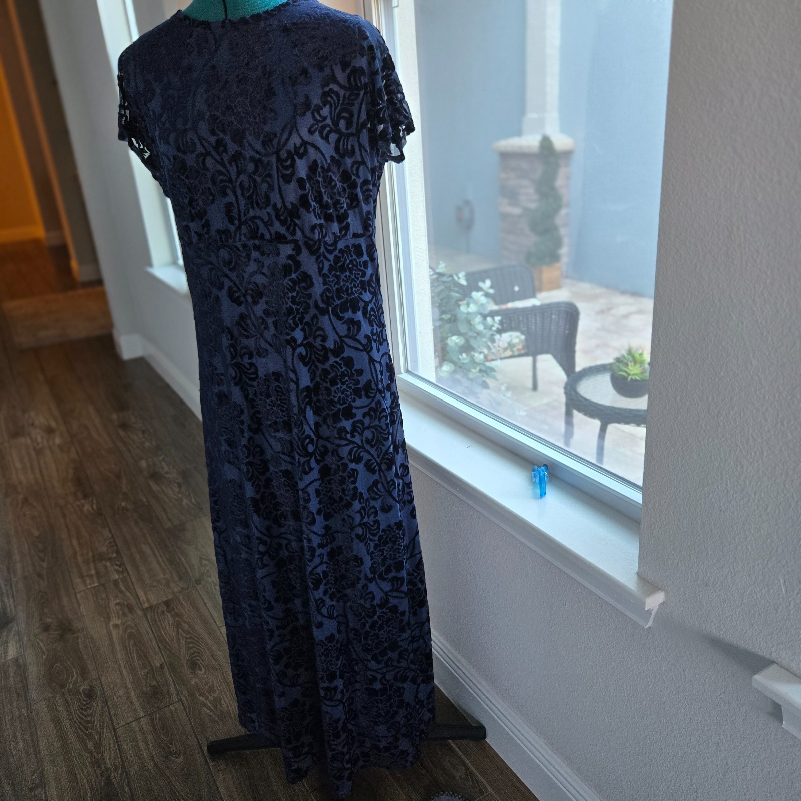 VTG Moda Int’l Womens Maxi Dress Size L Sheer Embroidered Top Over Navy Lining