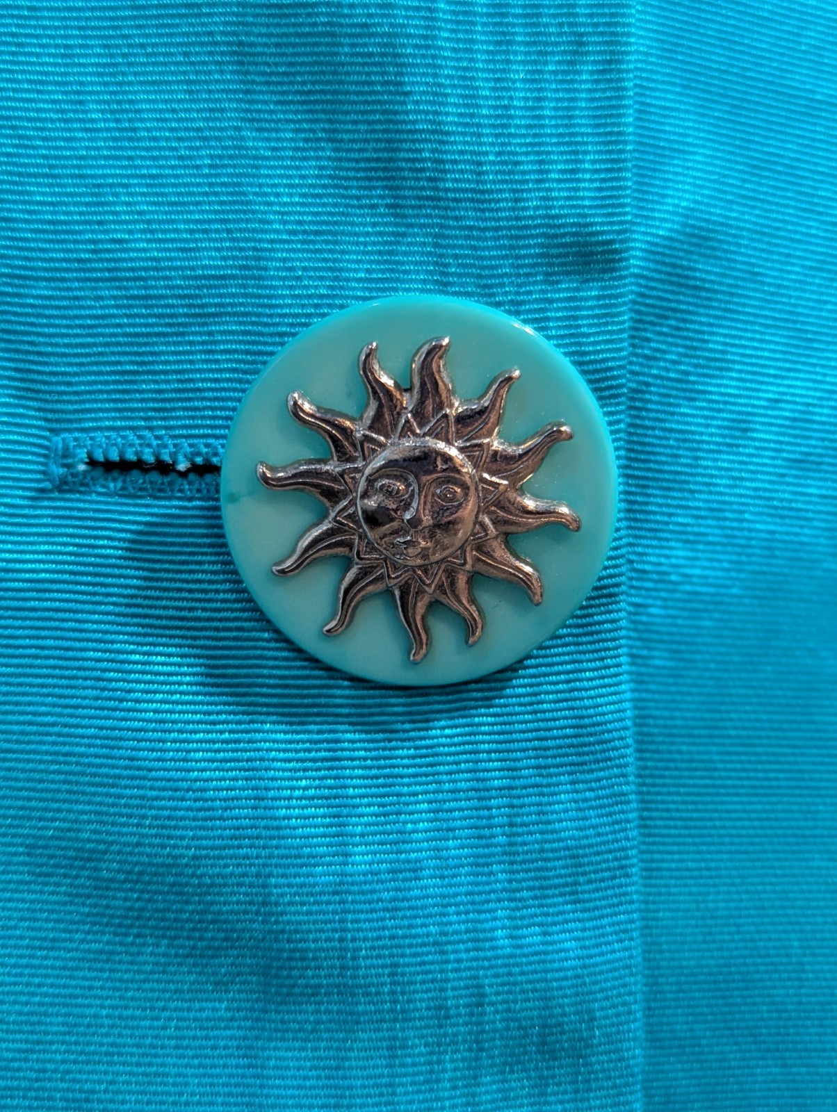 CRISCIONE Vintage Turquoise Blazer Embellished. size 6P. Made in USA