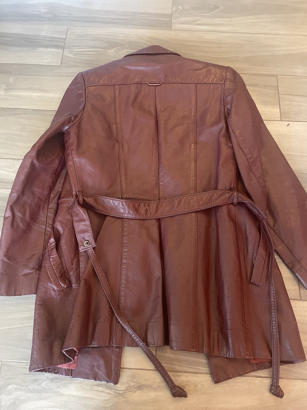 Vintage Etienne Aigner 100% Genuine Leather Burgundy Jacket