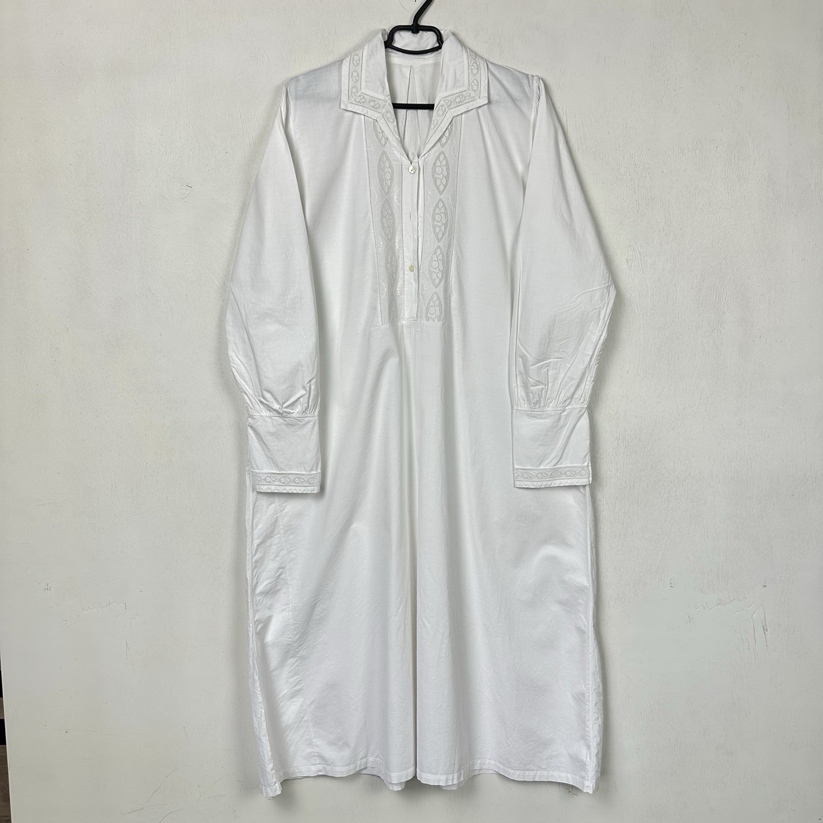 Antique 1900s Edwardian Victorian White Cotton Nightgown Lace Trim Monogram XL+-