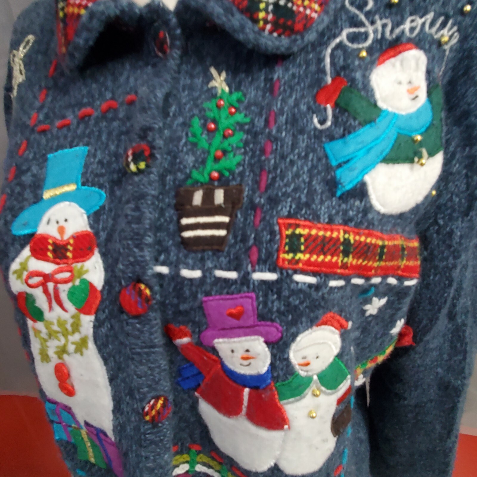 VTG Designer Original Studios Segue Joy Embroidered Christmas Sweater