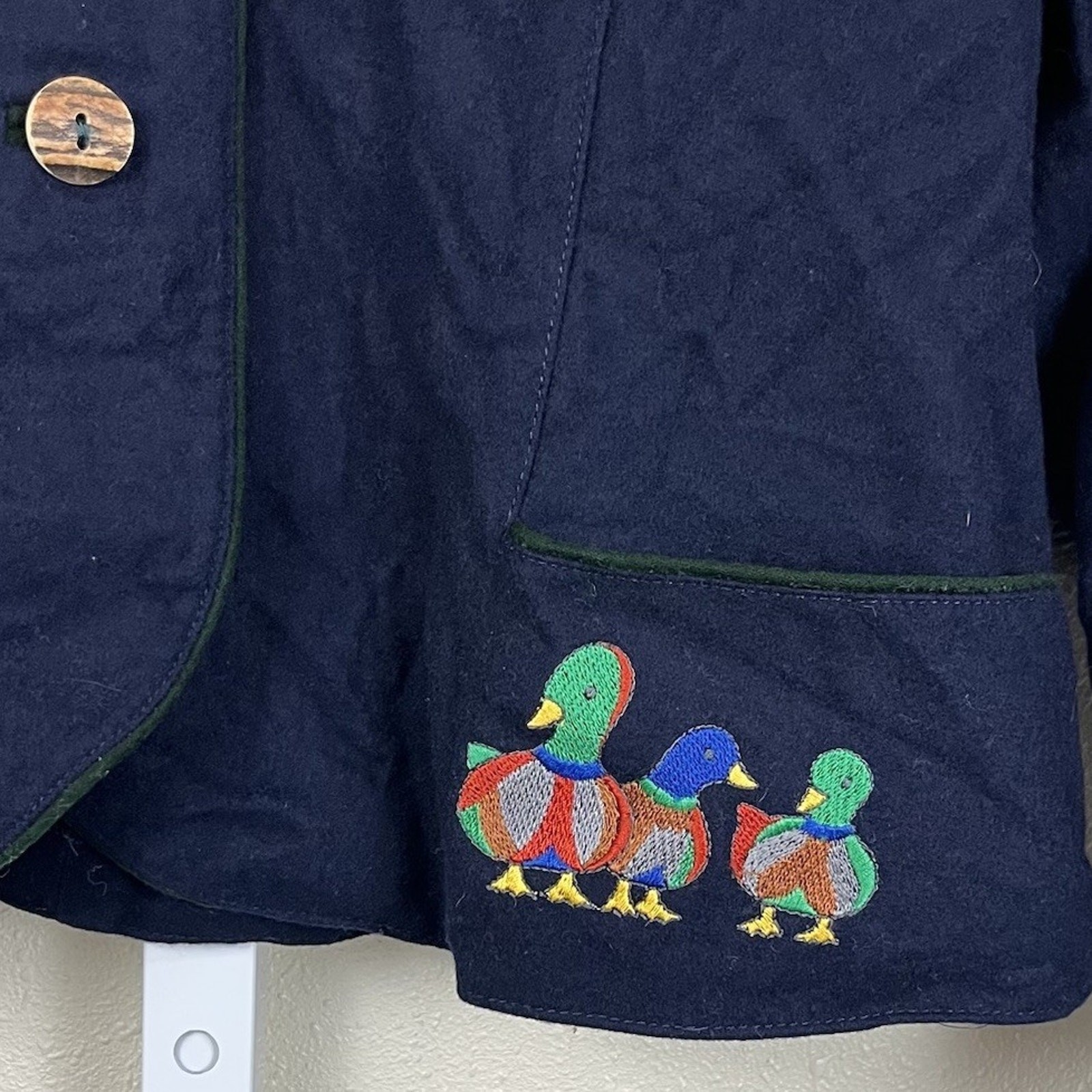 Admont Vintage Bavarian Trachten Janker Jacket Womens 42 Embroidered Ducks Folk