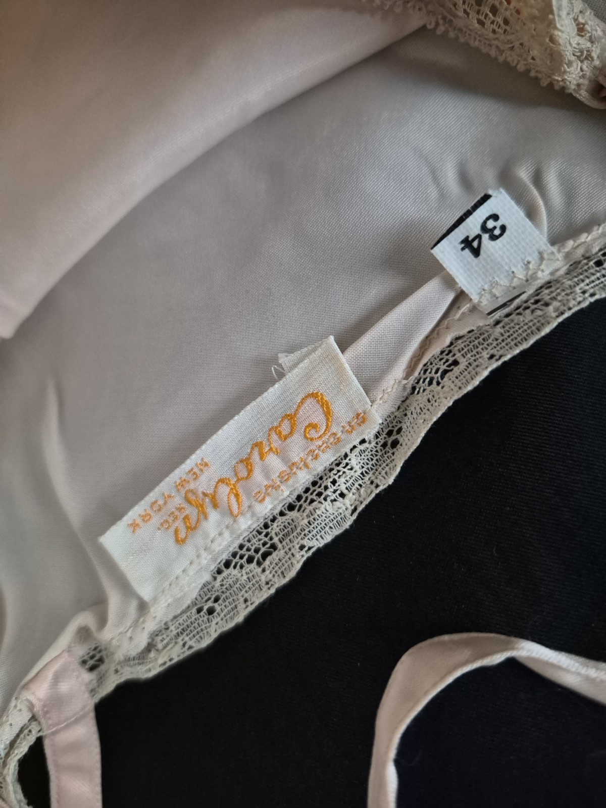 Vintage Rayon Satin CAROLYN of NEW YORK Full Slip Size 34