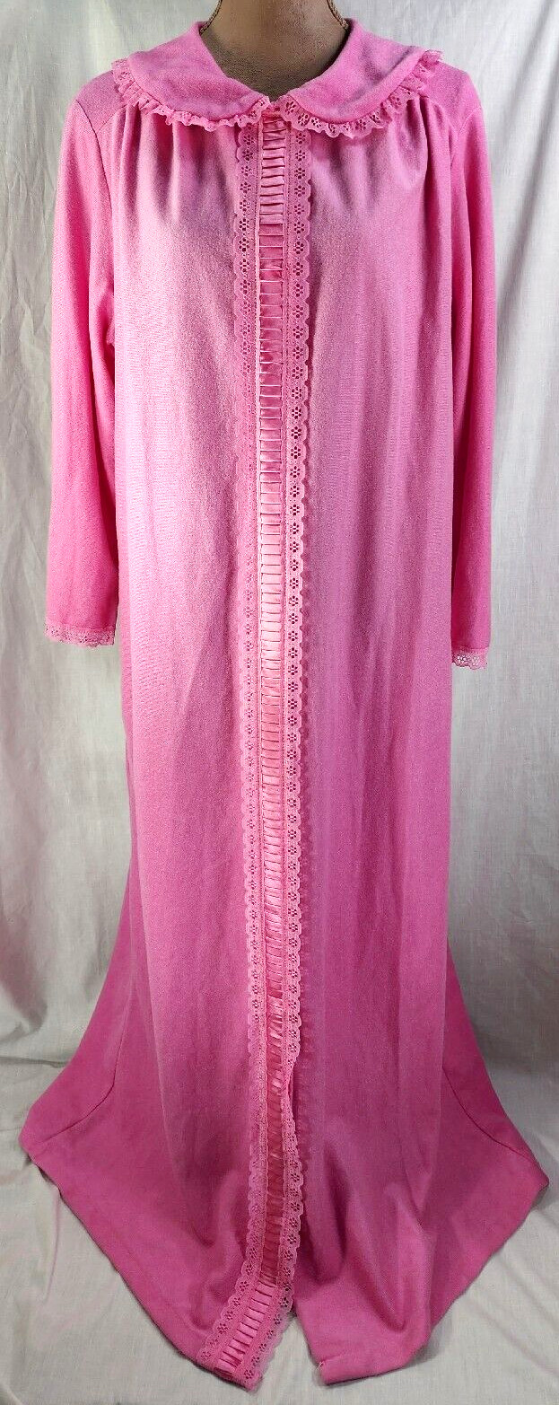 NEW VTG 50’s Robe LARGE PINK long sleeve Lindsay Johnson Snap Front SOFT NWT