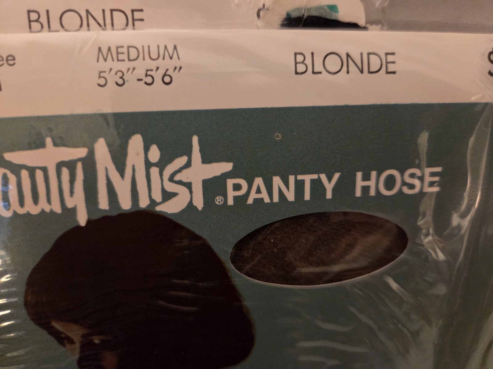 Vintage Beauty Mist Carefree Nude Heel Blonde Pantyhose MED 5’3″-5’6″ LOT OF 3