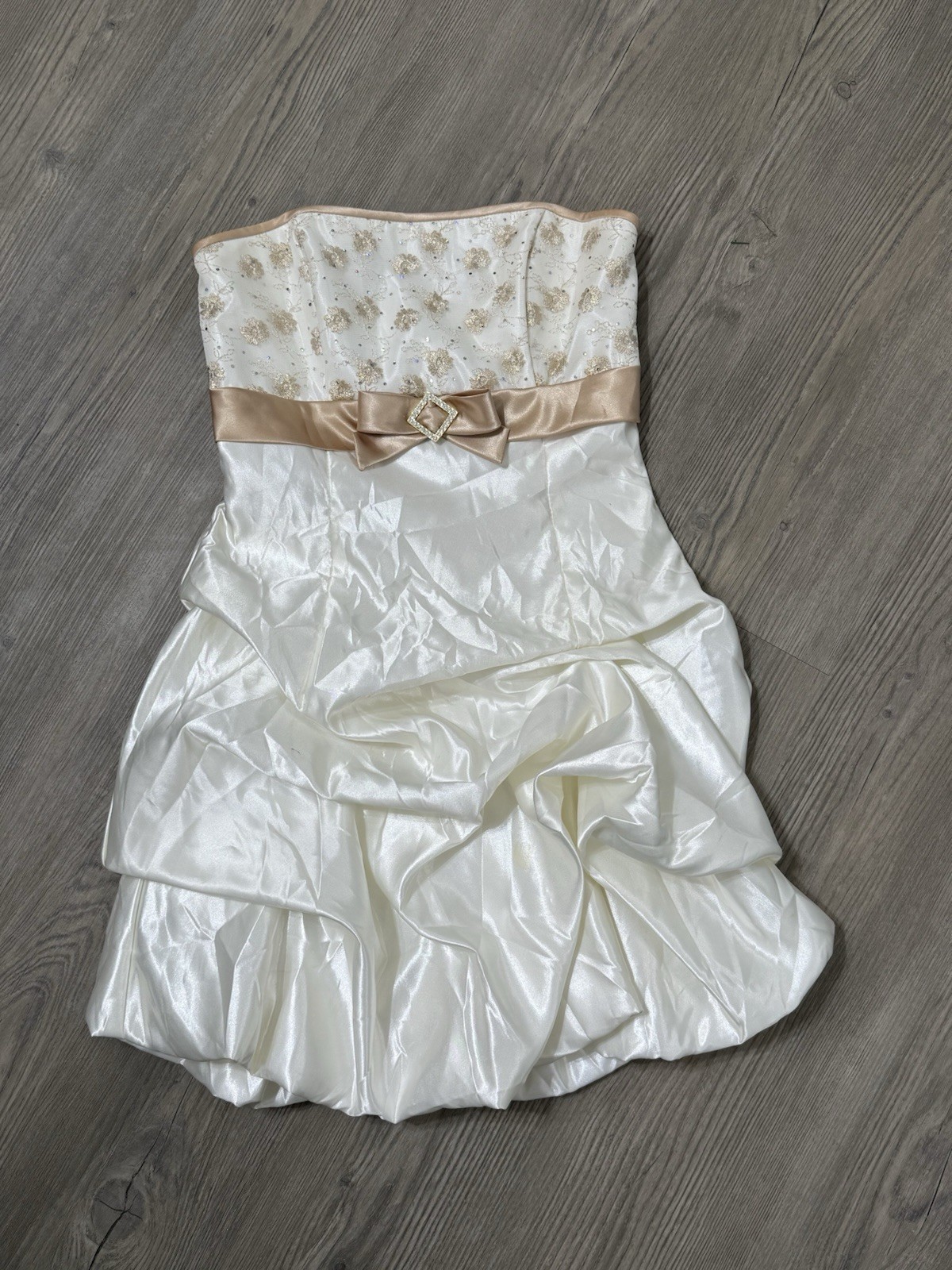 Jessica McClintock by Gunne Sax Cream and Gold Dress Women’s size 3 Made in USA