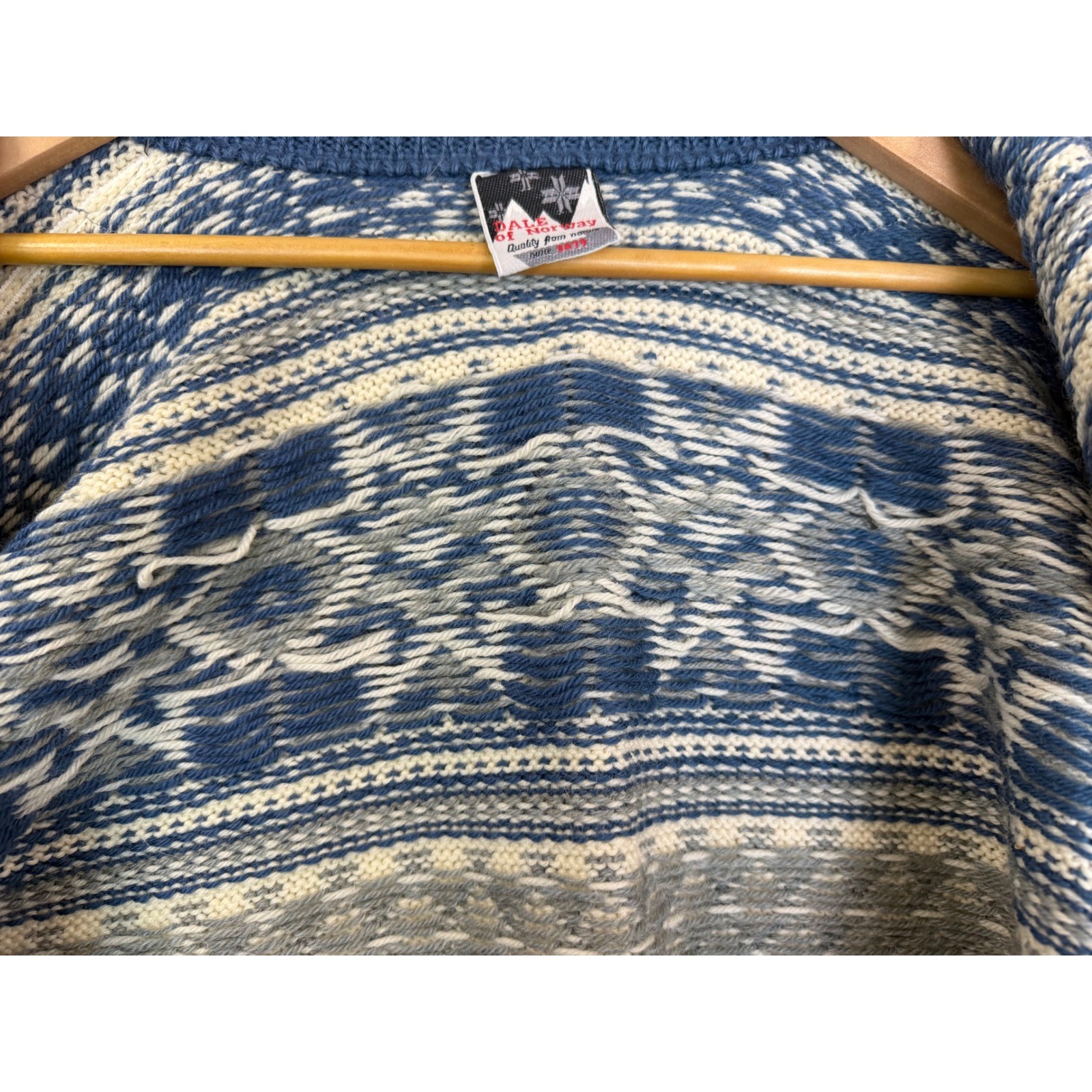 Vtg Dale of Norway Sweater 54 XL Blue Cream Wool Fair Isle Pewter Clasp Nordic
