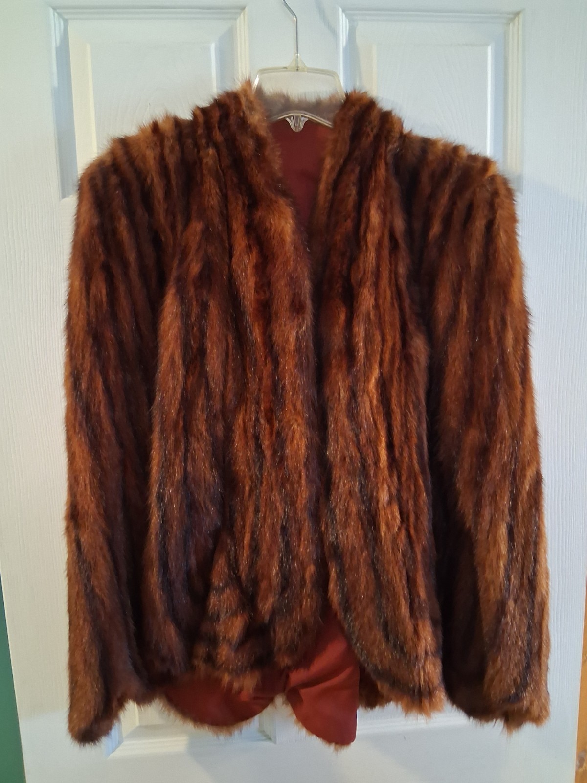 Womens Vintage Red/Brown Fox Fur Stole Cloak Coat With Arm holes Metal Clasp