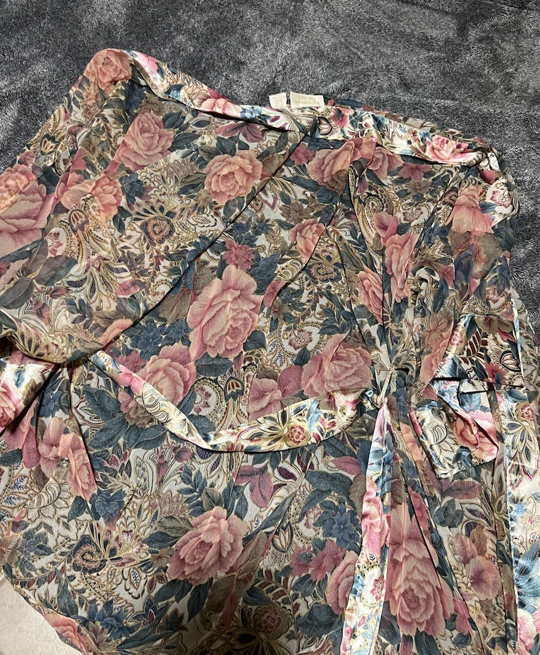 Victoria’s Secret Maxi Nightgown and Robe Set Vintage, Size Medium
