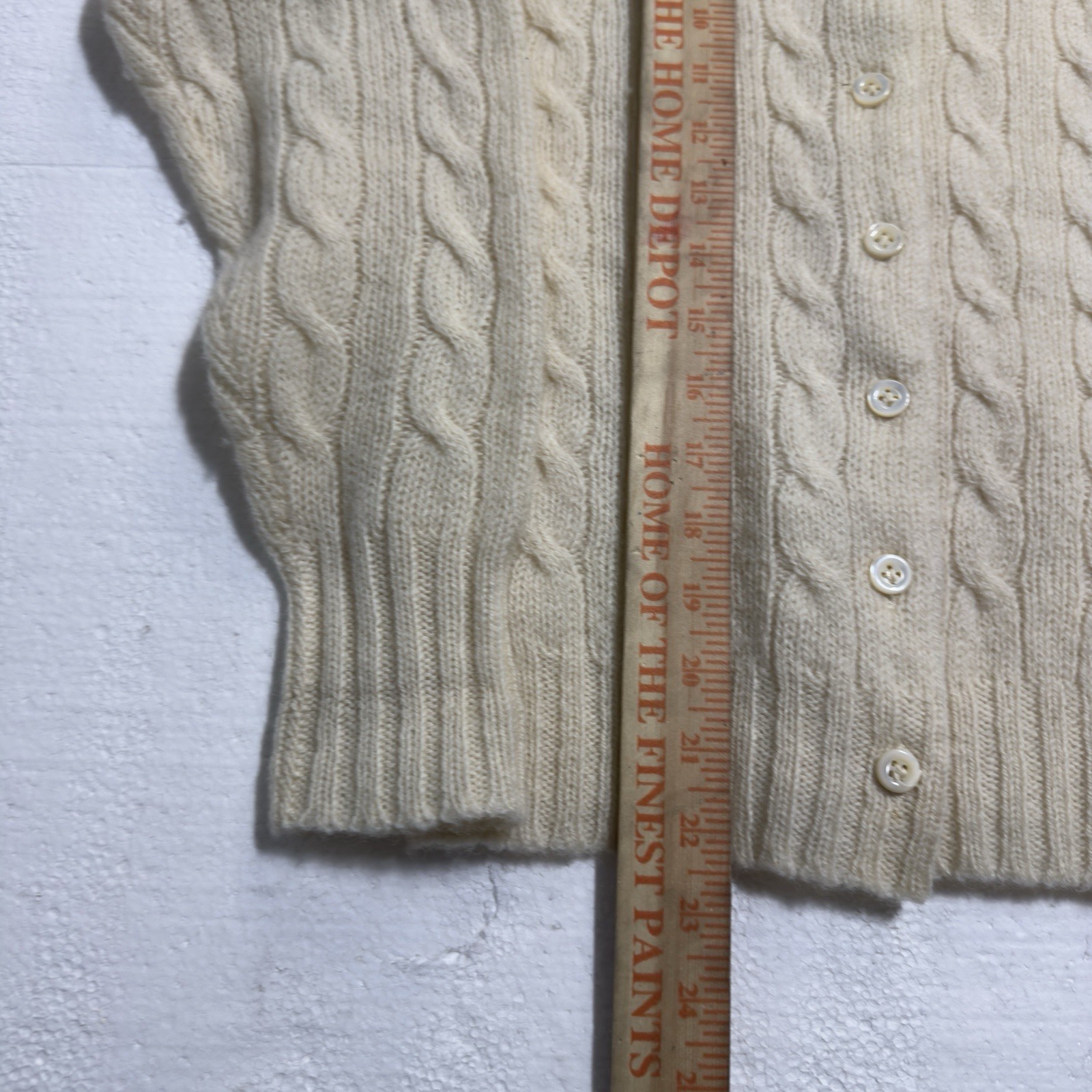 Vtg LL Bean 100% Cable Knit Cardigan Sweater Size 34