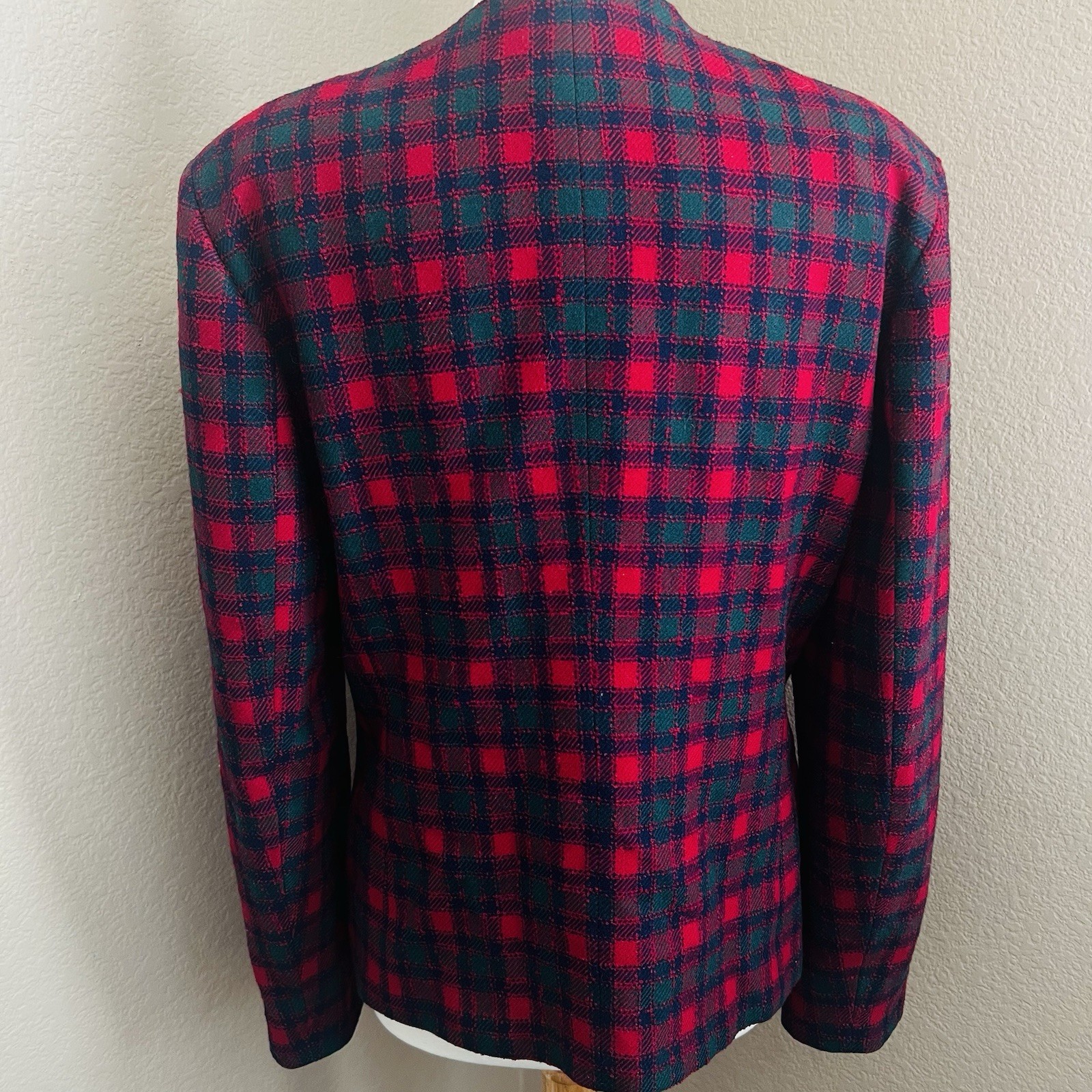 Vintage Pendelton wool jacket womens 16 Tall. Made in USA.