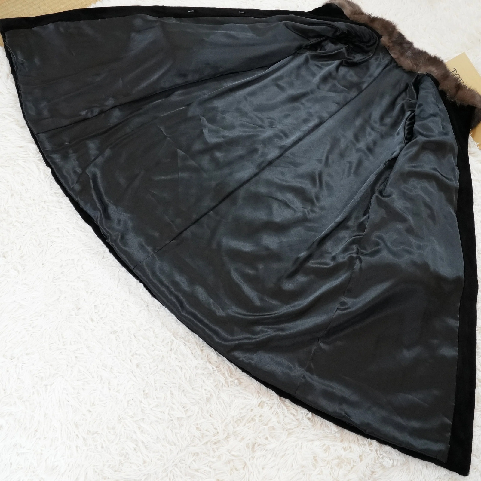Shaved Mink and Russian Sable Trim Long Coat – Genuine Vintage Fur From Japan