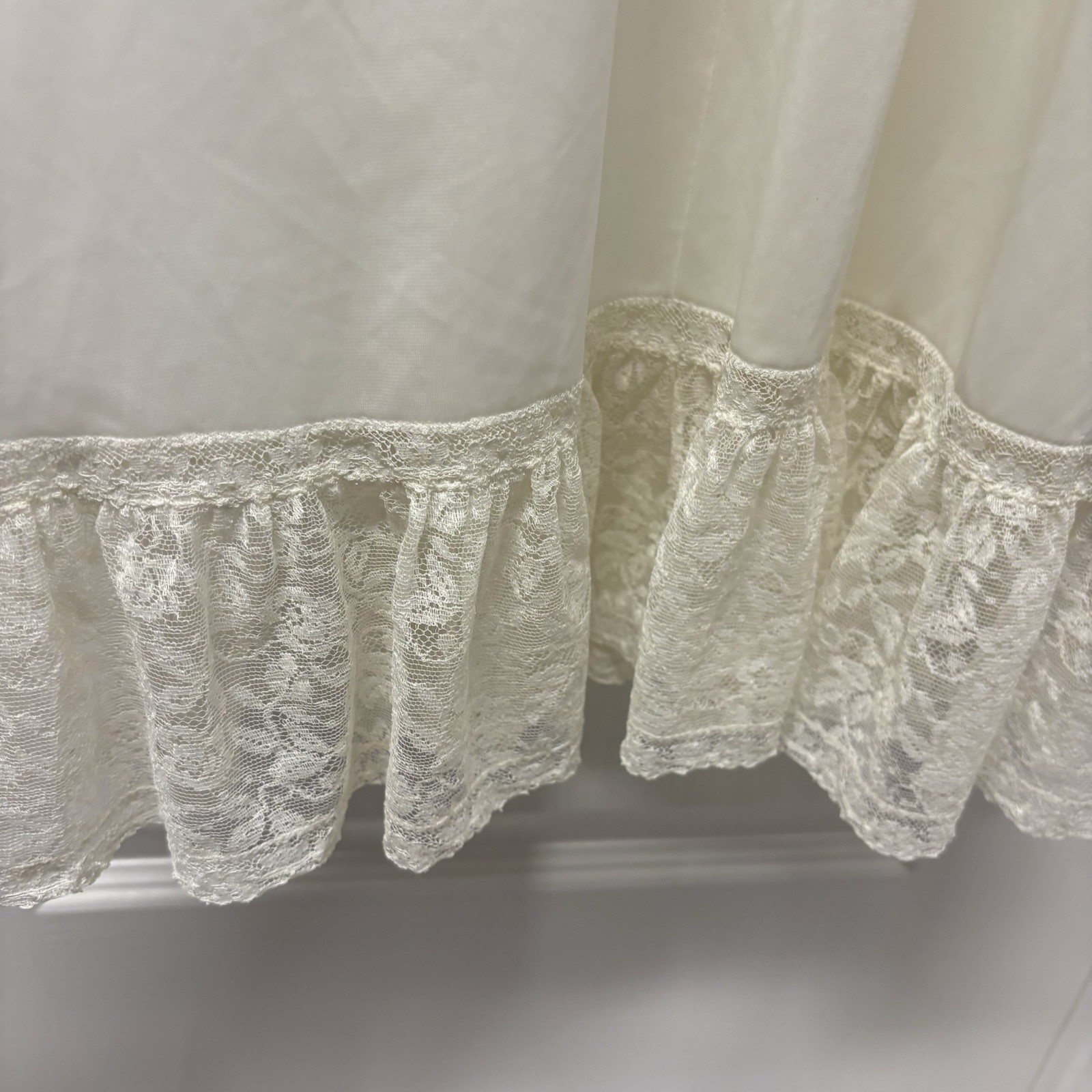Vintage Vanity Fair Tricot Nylon Lace Slip Sz 36 Made in USA Style 3-8-68