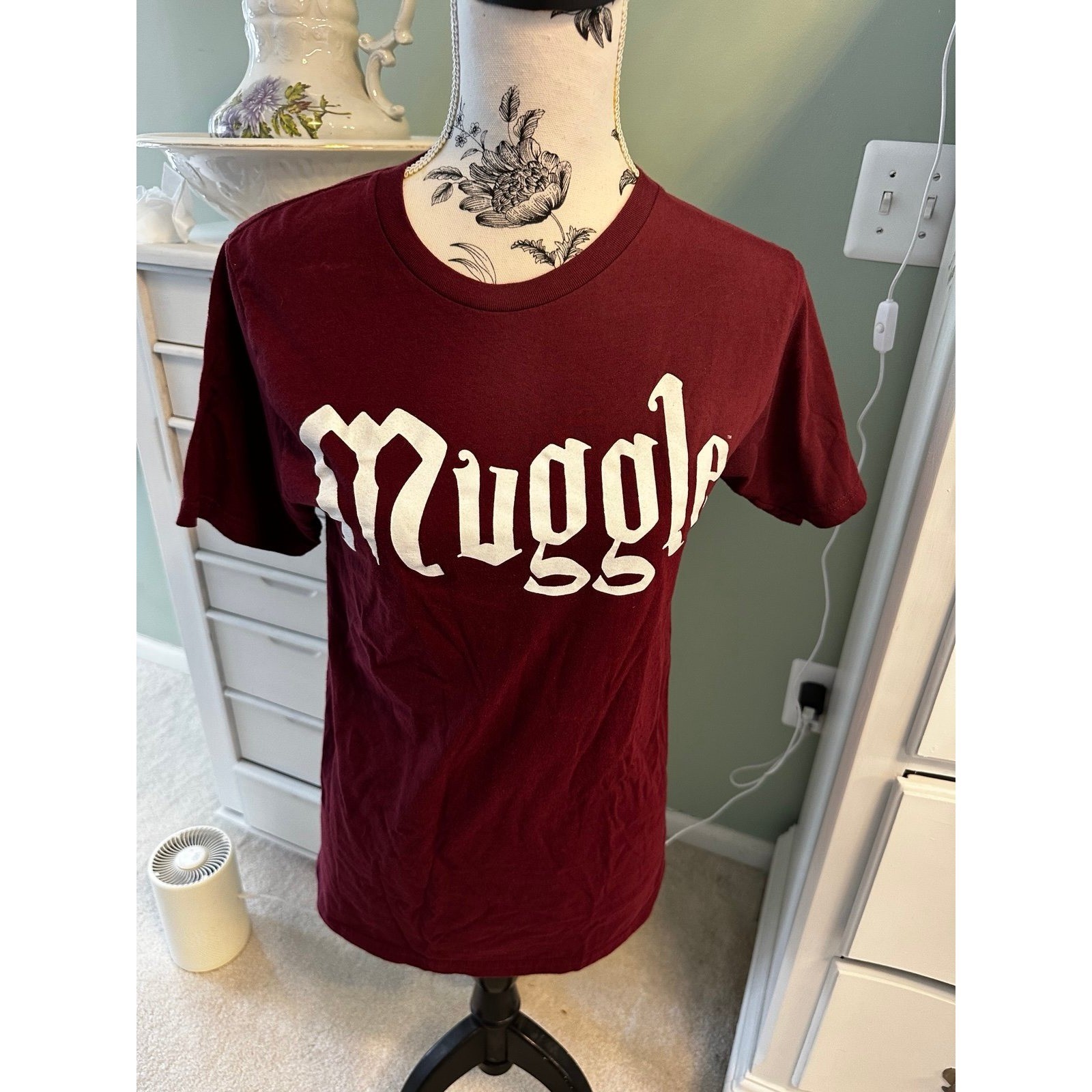 Vintage Graphic T Shirt Sz XS/S Maroon White Crew Nk Harry Potter Muggle Tee