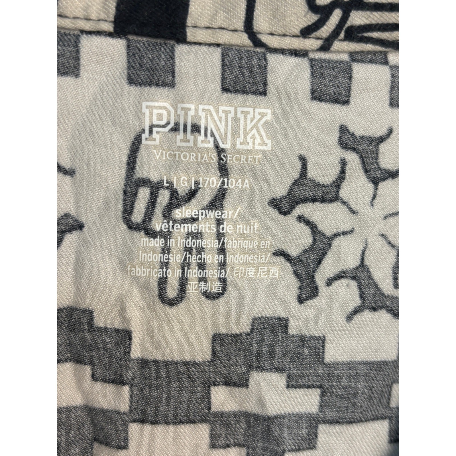 PINK Victoria’s Secret Pajama Top Large Y2K Graphic Sleep Shirt Loungewear