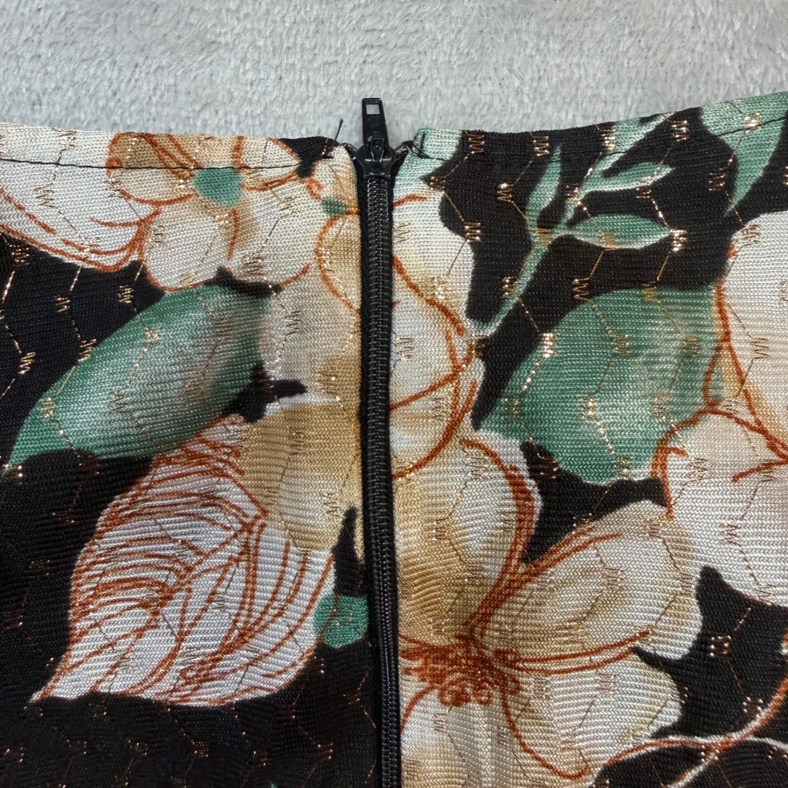Vintage Shaker Sport Floral Metallic Gold Bell Sleeve Wrap Top Black Pink 38