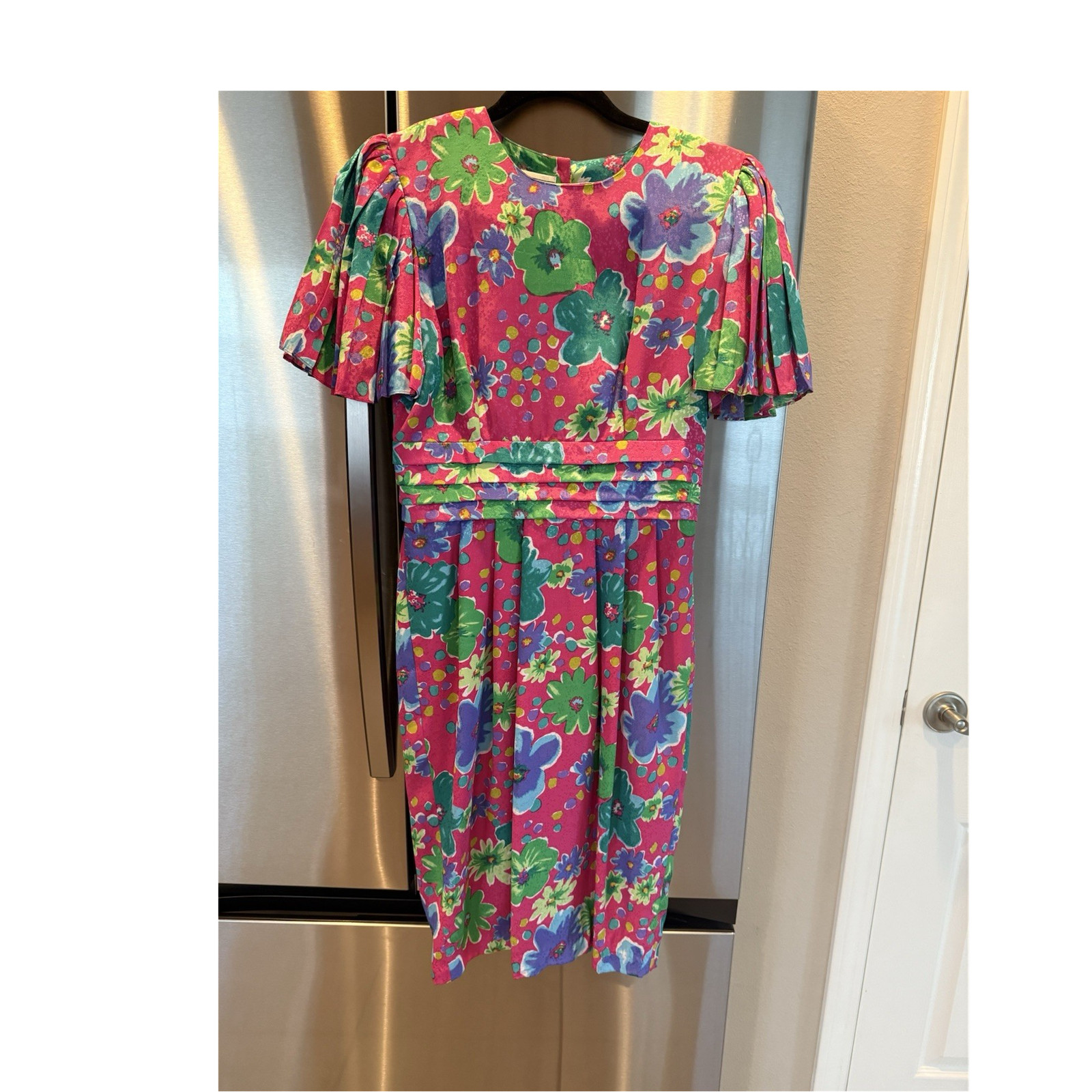 Maggy Boutique Vintage Floral Dress Pink Green Blue Purple 100% Polyester Size 4