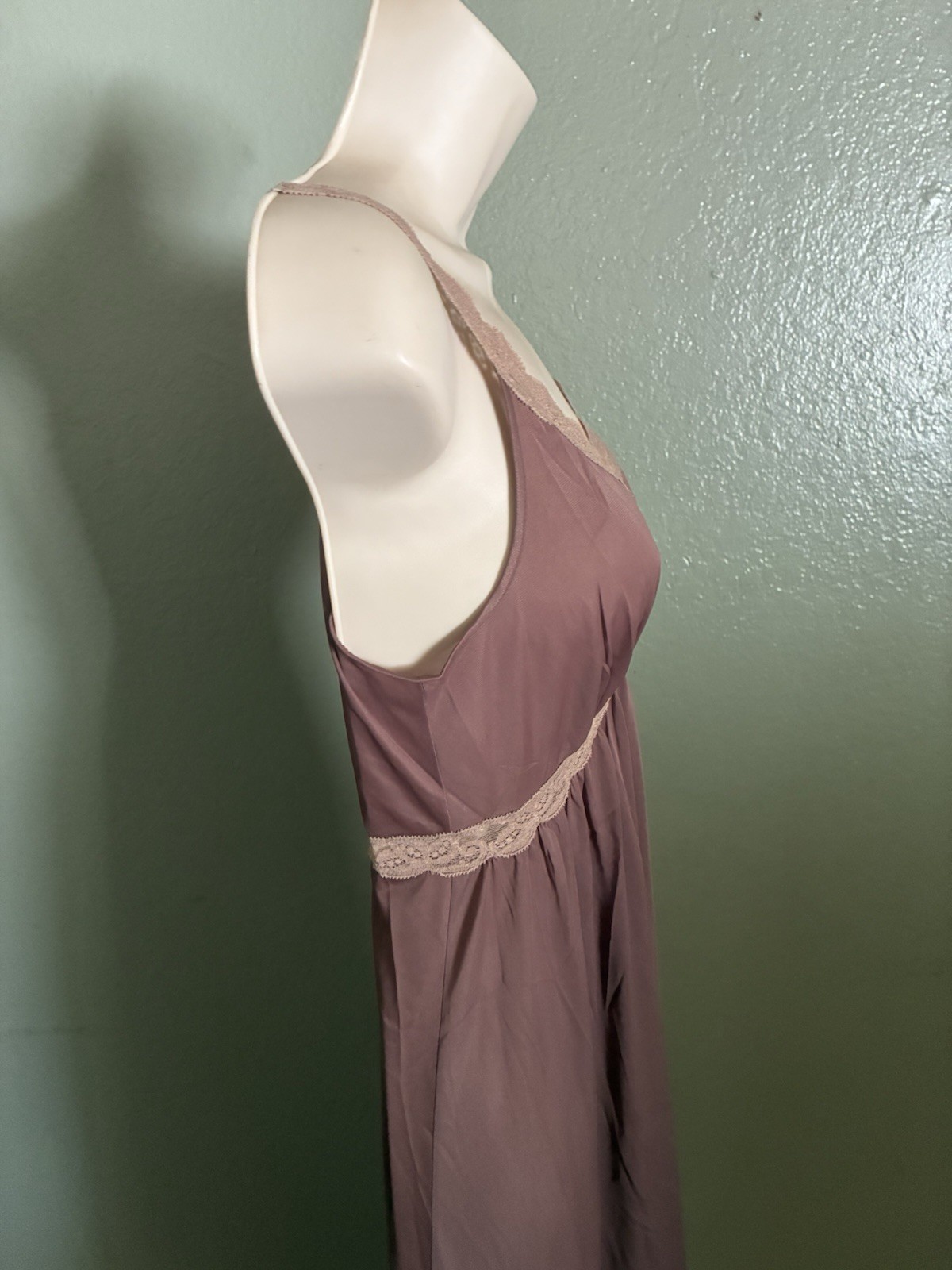 S OLGA NIGHTGOWN 9163 BROWN