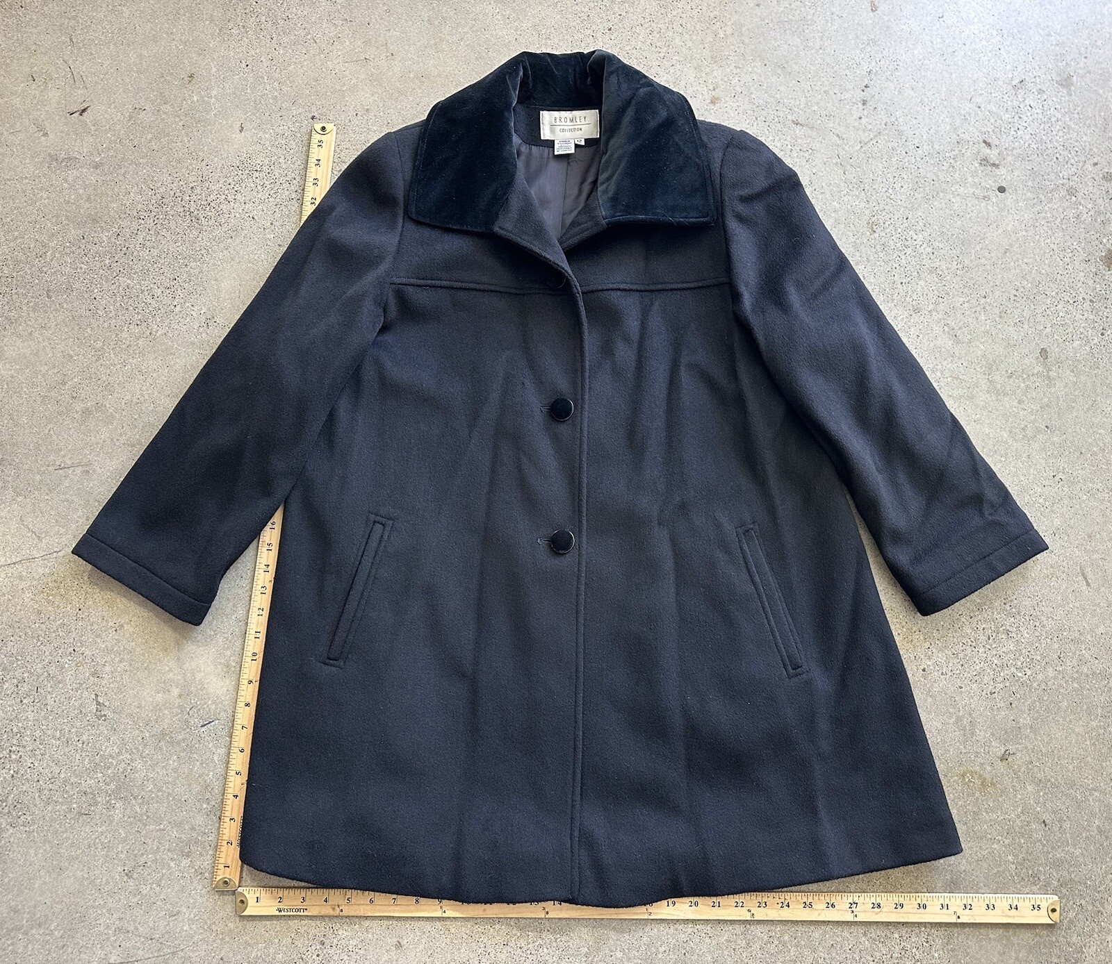 Vintage Bromley Collection Black Wool & Nylon Blend Felt Collar Coat Size 12