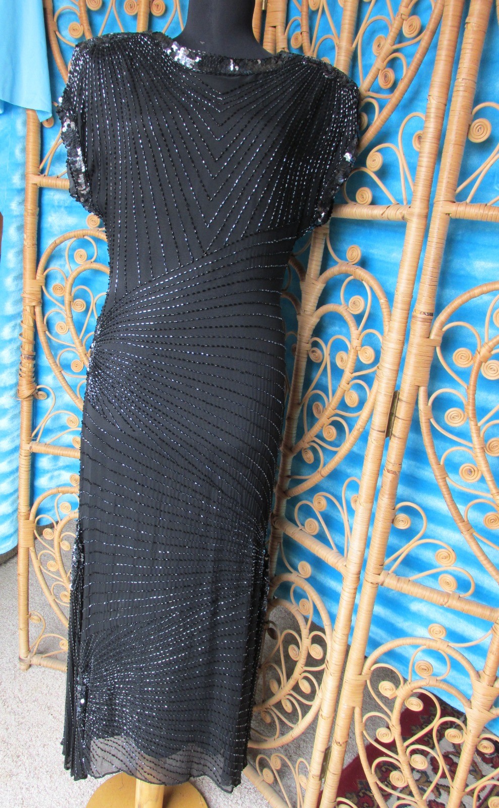 Vintage Para Black Silk Beaded Gown Sheath Keyhole Back Flared Hem SZ 10