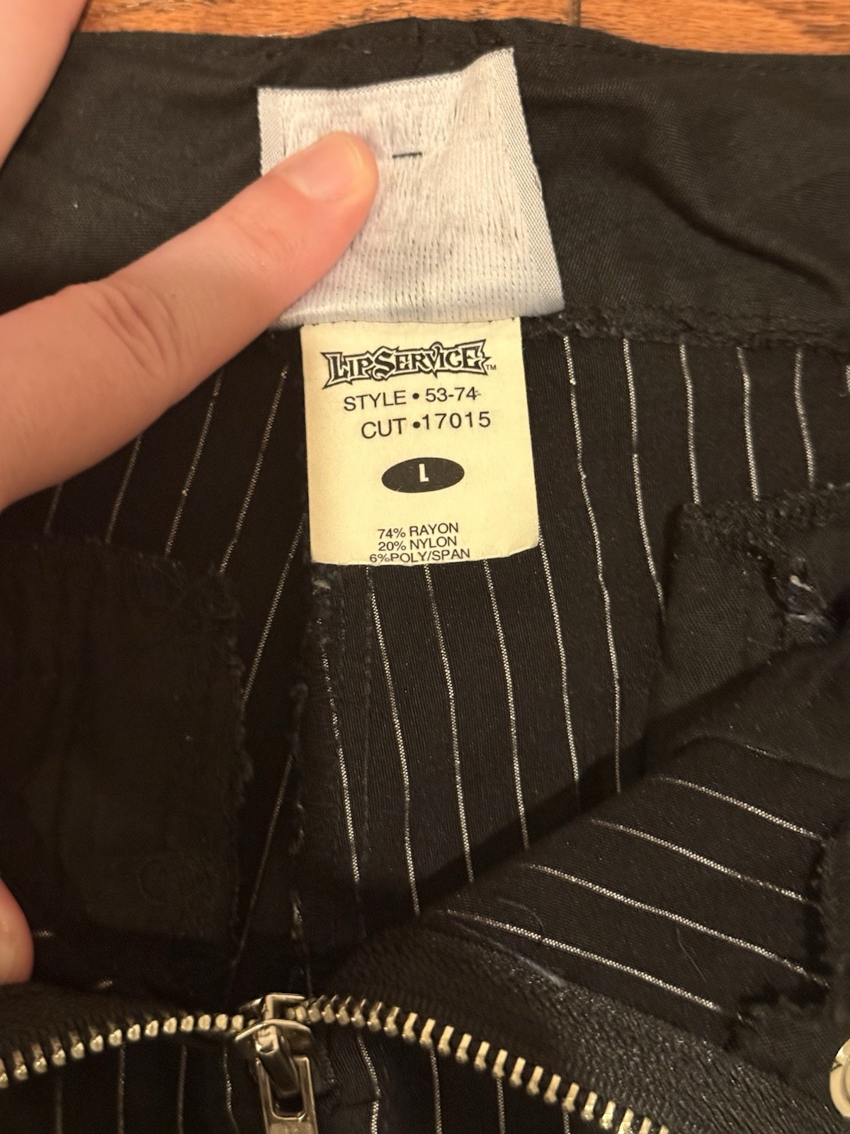 Women’s 2000’s Lip Service Size L Black And Silver Pinstripe Bondage Capri Pants