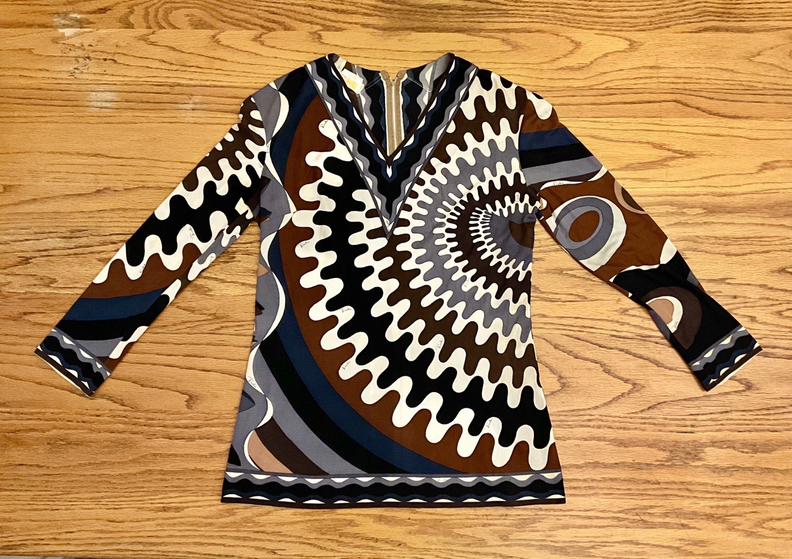 Vintage 1960’s Emilio Pucci Silk Jersey Top with Bracelet-Length Sleeves