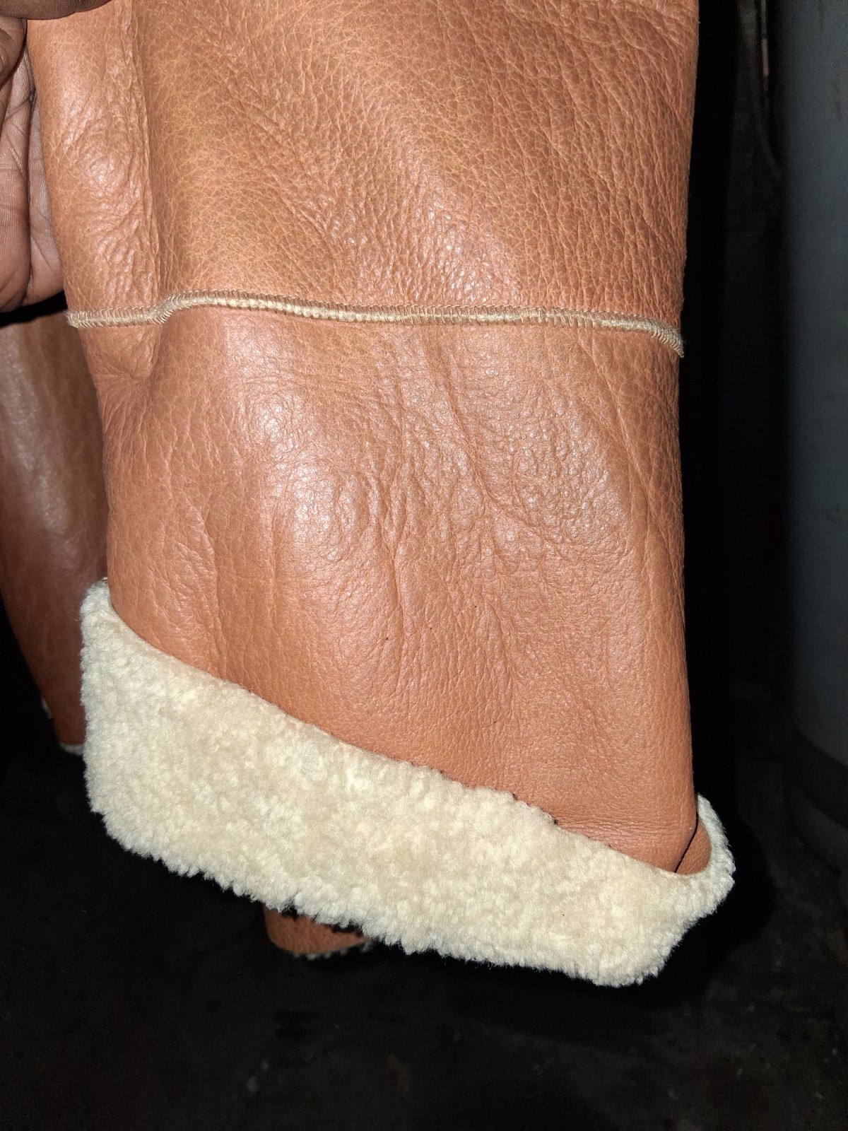 1980s Genuine vintage tan sheepskin shearling coat