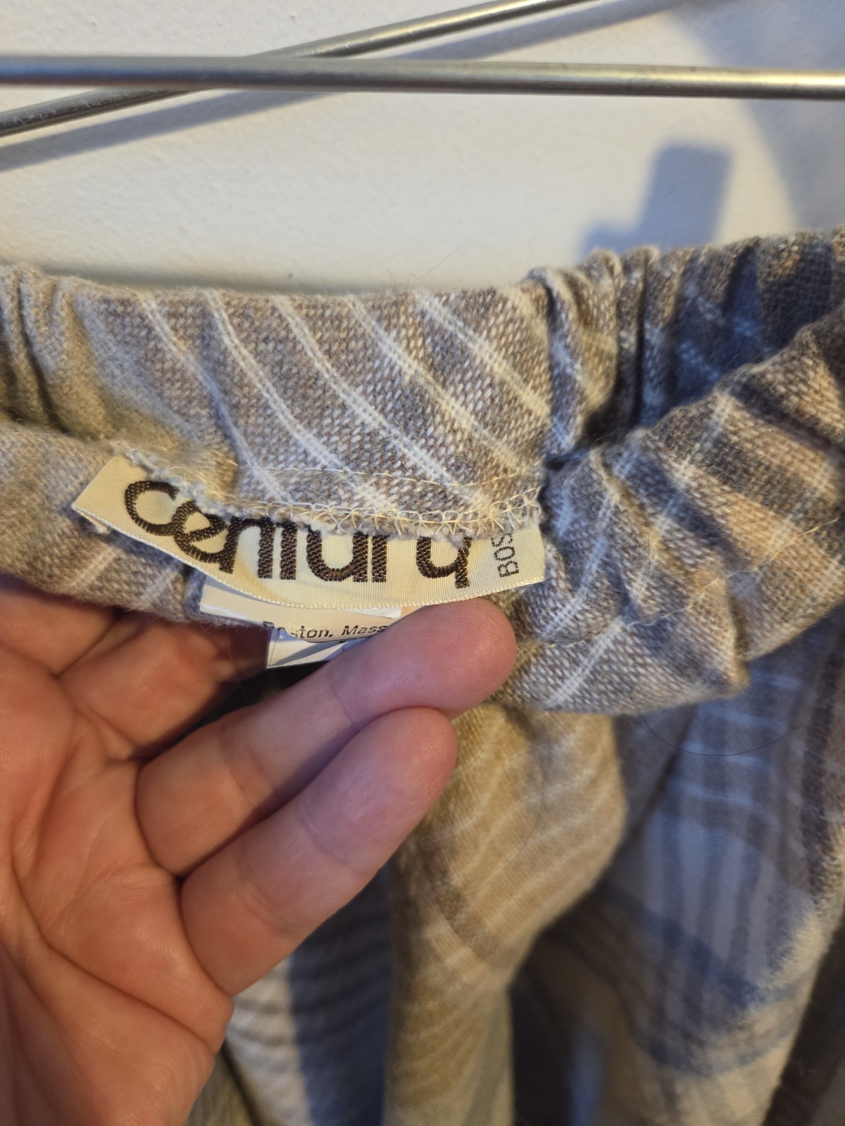 Vintage Century Of Boston Wool Skirt Sz 16 Tan/Gray Plaid Midi Length W/pockets