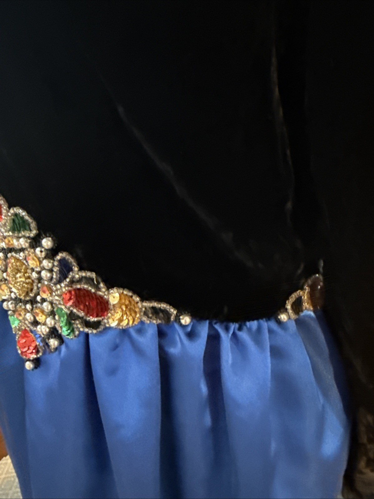Vtg William Pearson Saks satin and velvet ballgown royal blue regal sz 16