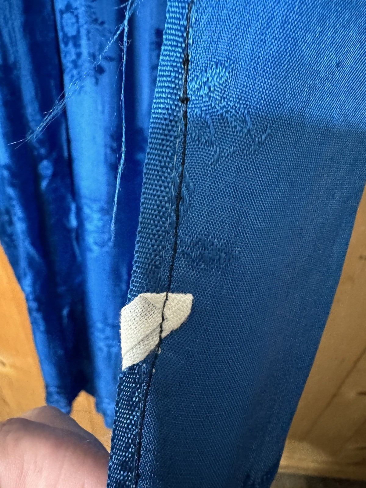 VTG Royal Blue Silk Embroidered Silk Robe Unisex Large Chest 44” Waist 48”