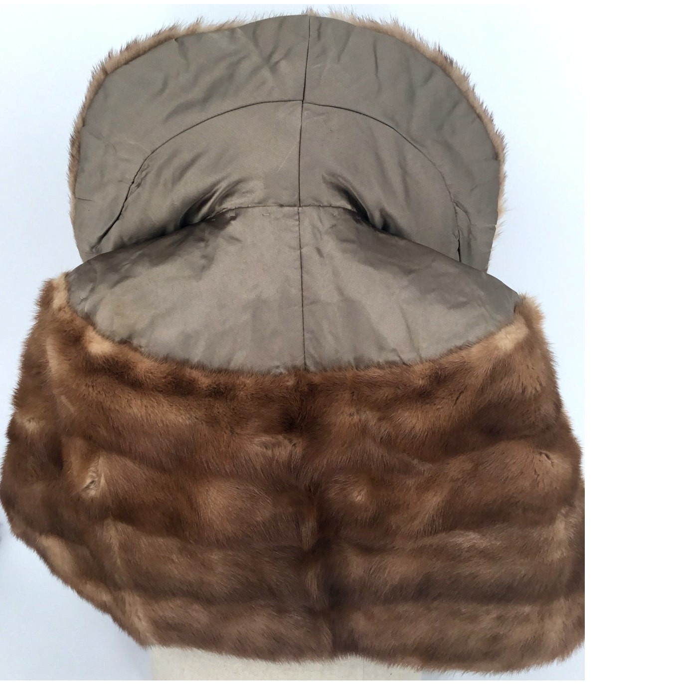 Vintage Evans Furs Davison’s Genuine Fur Capelet Stole Brown Damaged 17″ Collar