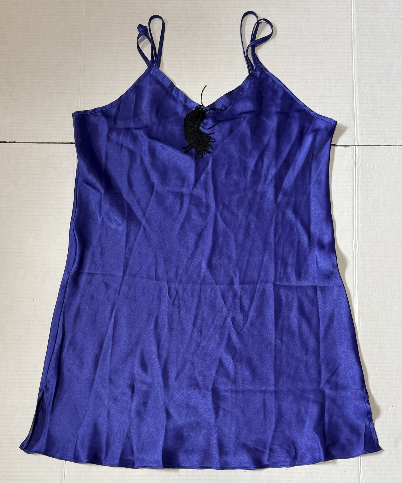 BODY DRAMA LINGERIE – Women’s VINTAGE Satin Spaghetti Strap Nightgown – Medium